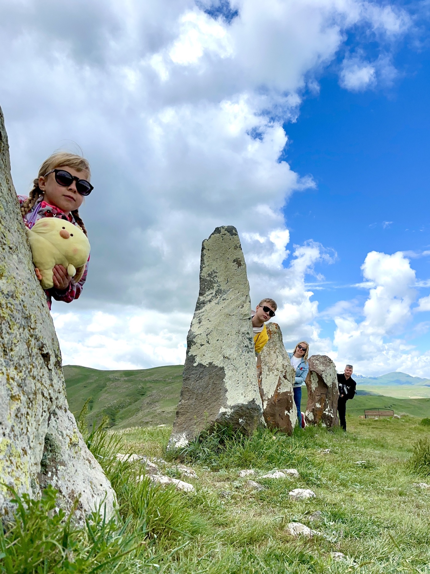Zorats Karer, Armenia